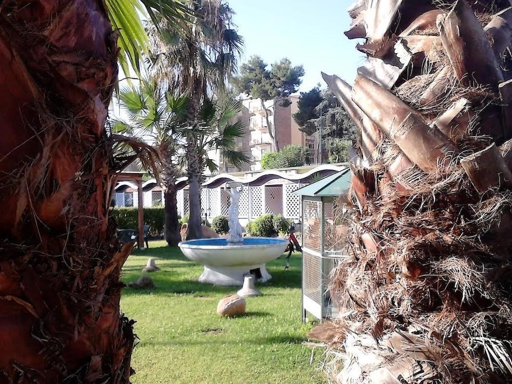 Hotel Federico II Nápoles Exterior foto