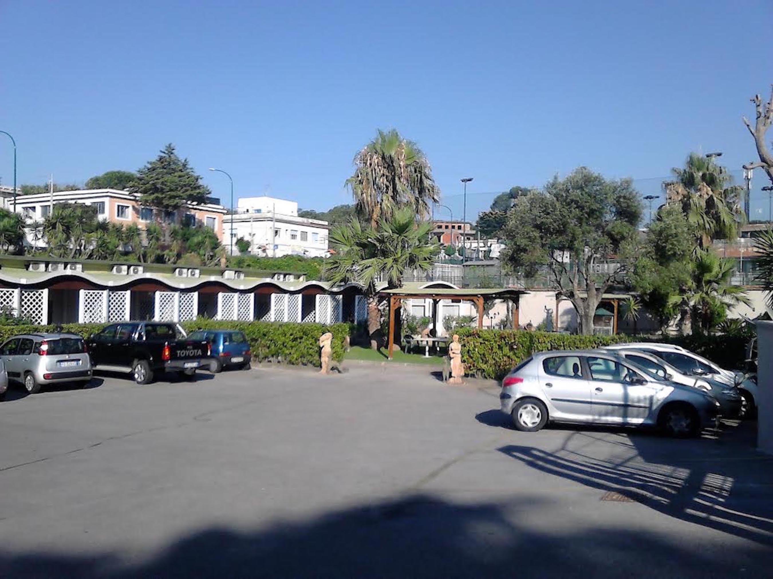 Hotel Federico II Nápoles Exterior foto